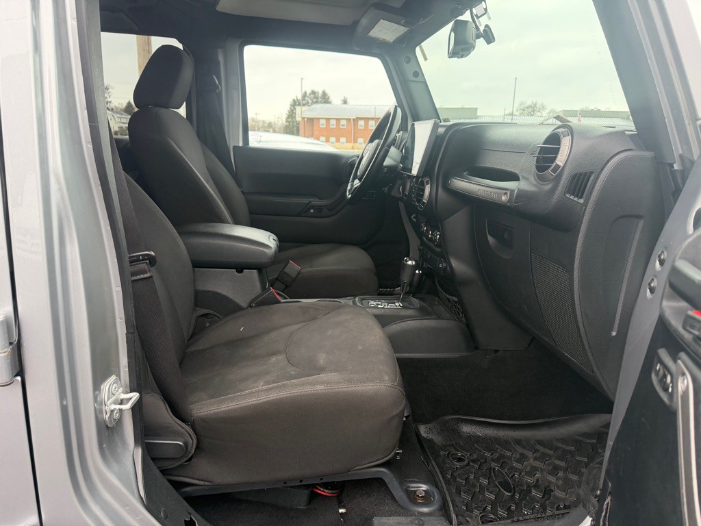 2015 Jeep Wrangler Unlimited Image 10