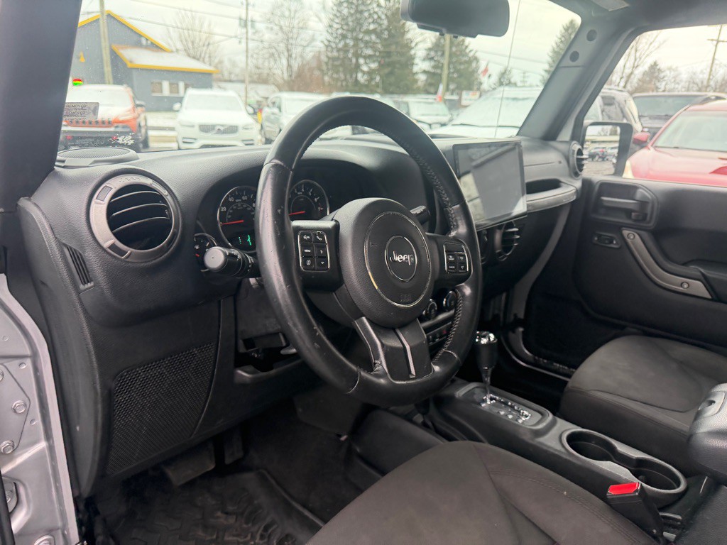 2015 Jeep Wrangler Unlimited Image 13