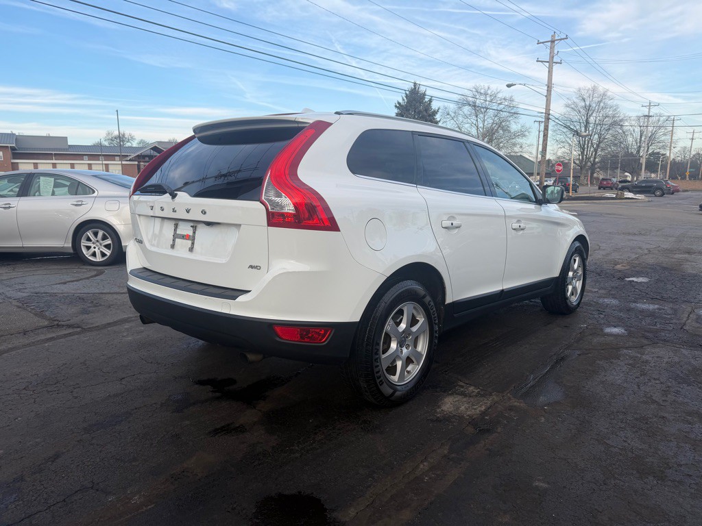 2011 Volvo XC60 Image 6