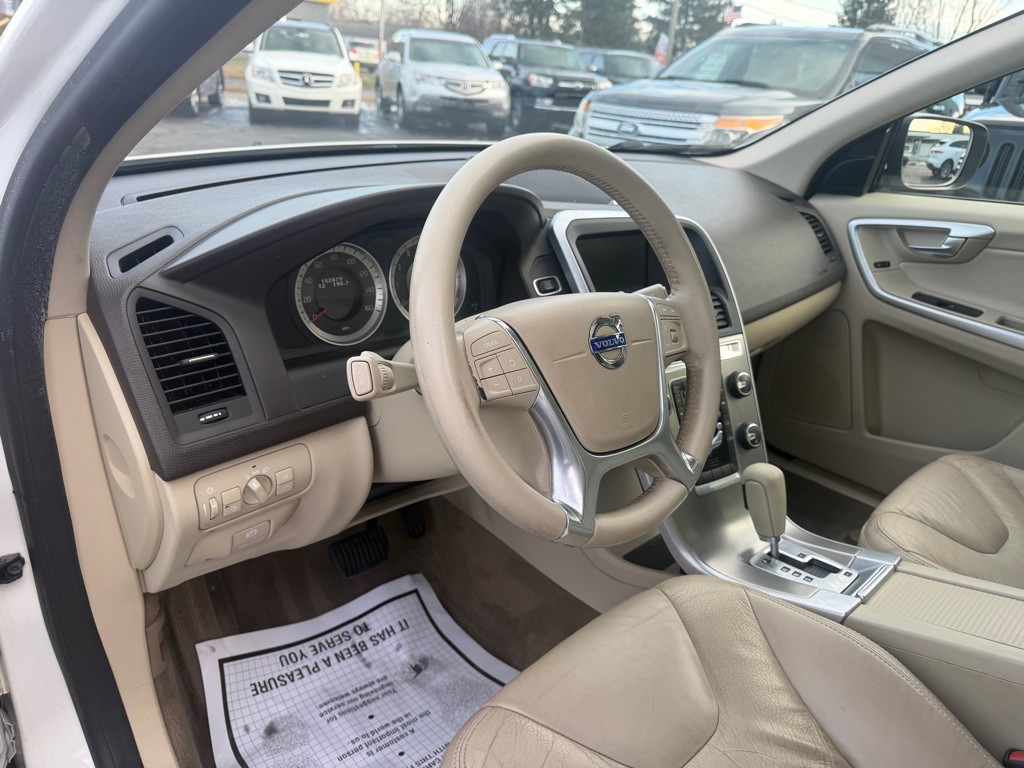 2011 Volvo XC60 Image 13