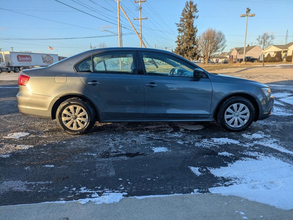 2012 Volkswagen Jetta Image 5