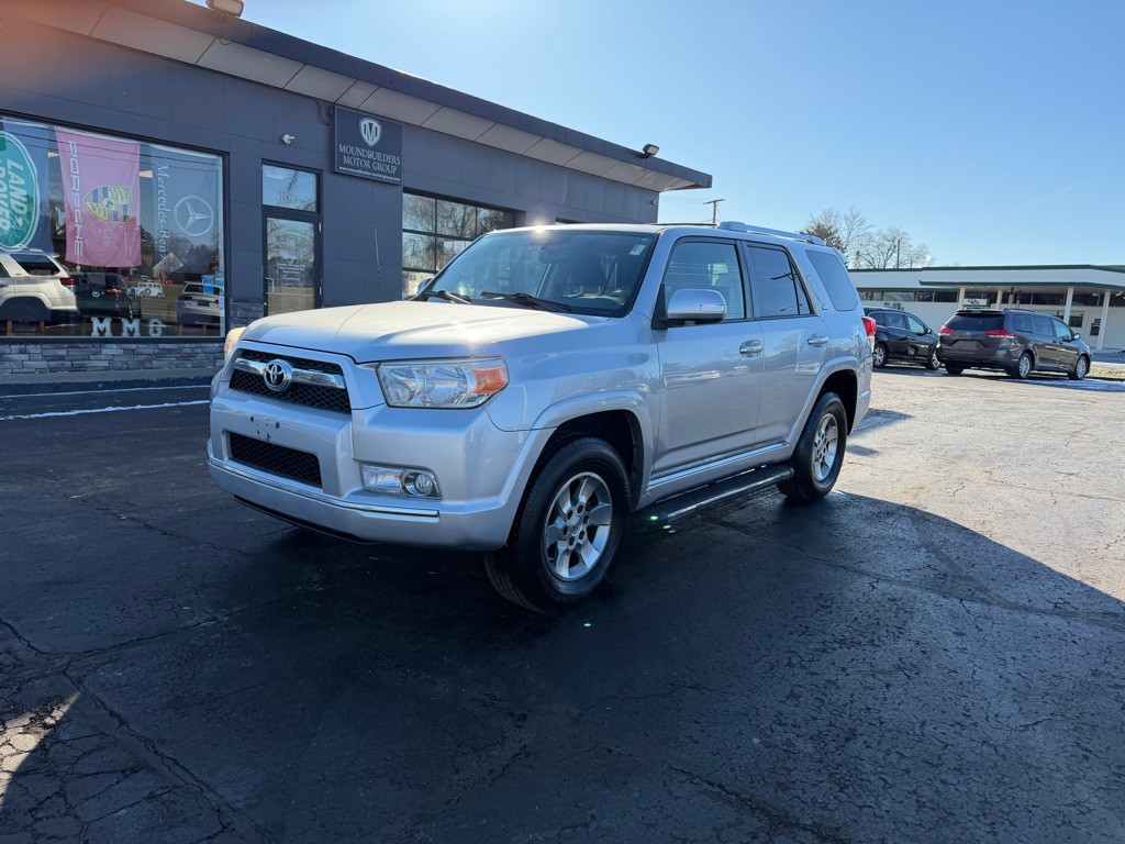 2012 Toyota 4Runner Image 2