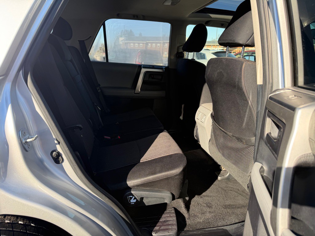 2012 Toyota 4Runner Image 16