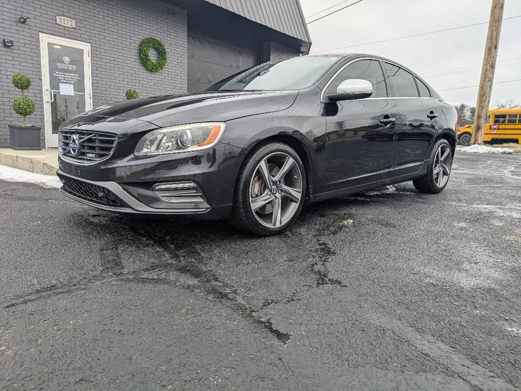 2015 Volvo S60 Image 2