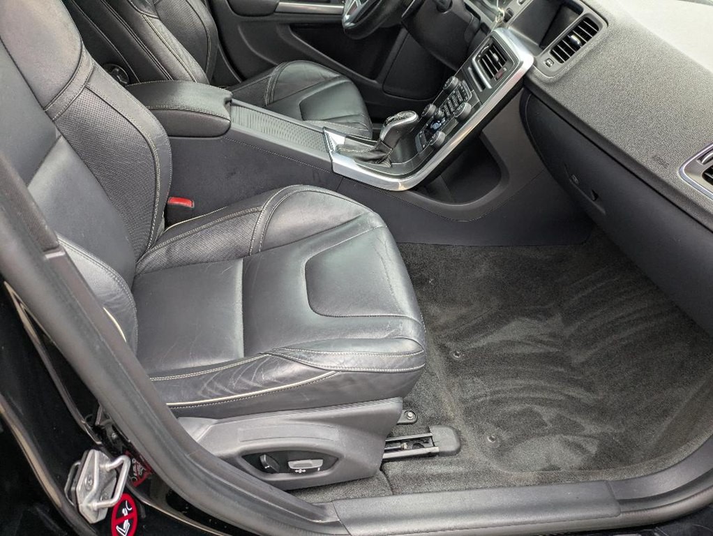 2015 Volvo S60 Image 13