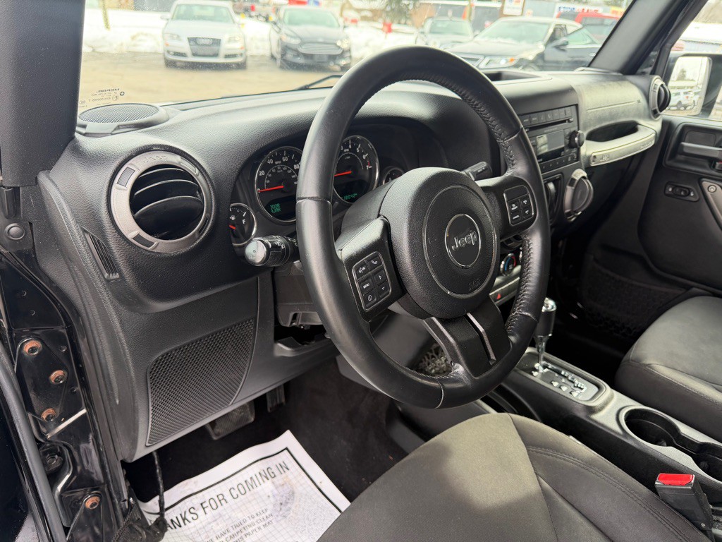 2016 Jeep Wrangler Image 14