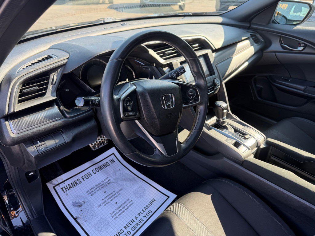 2018 Honda Civic Image 14