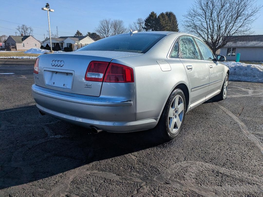 2006 Audi A8 Image 6