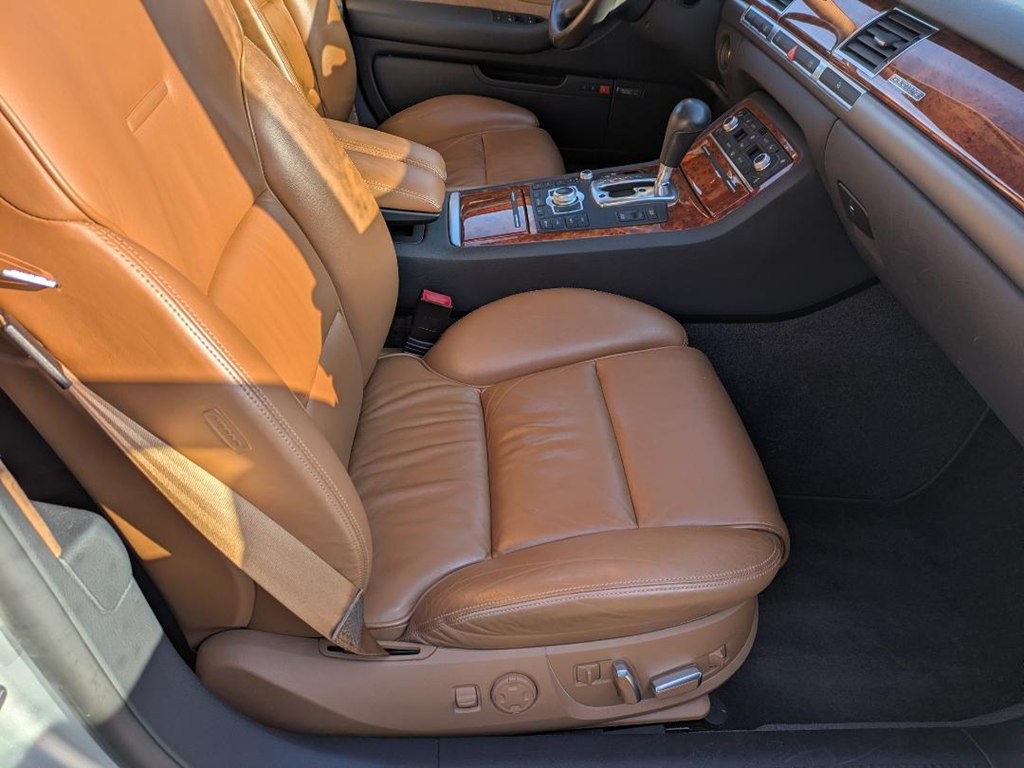 2006 Audi A8 Image 12