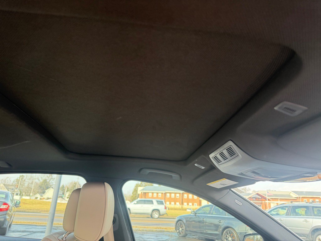 2013 BMW 5 Series Image 17