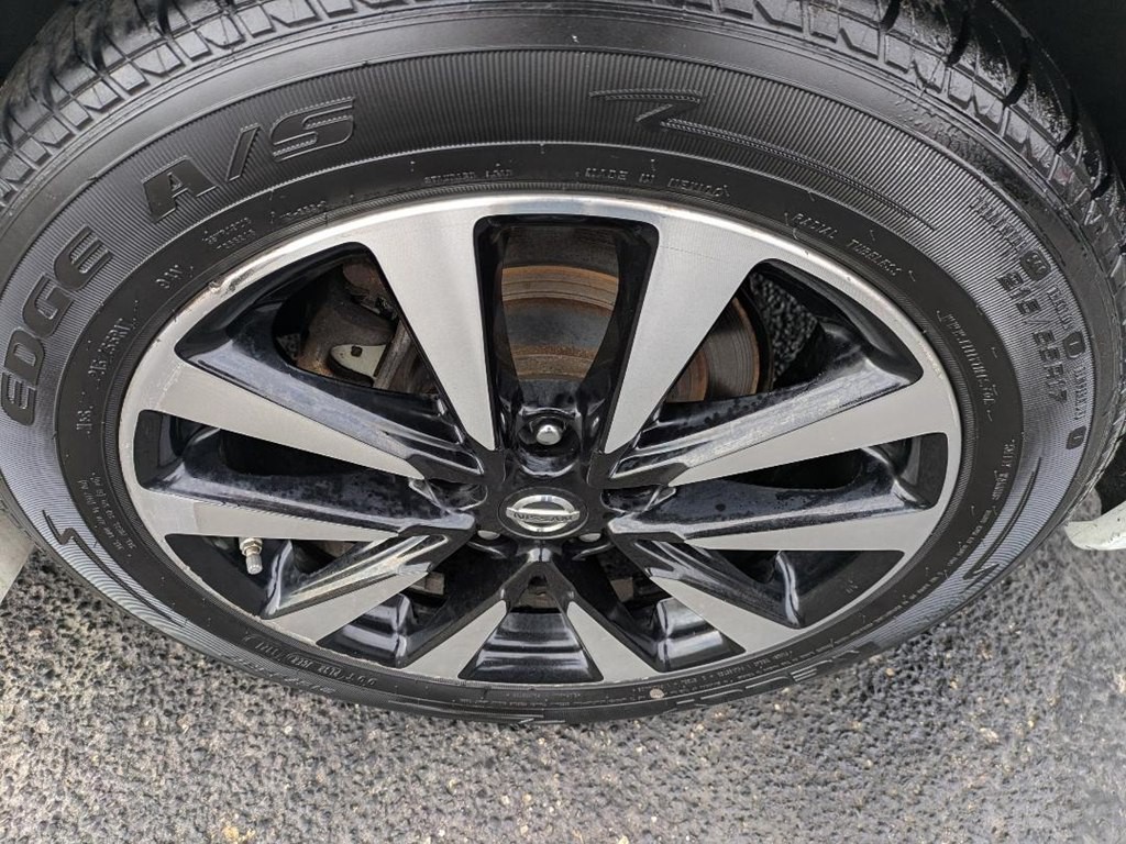 2018 Nissan Altima Image 9