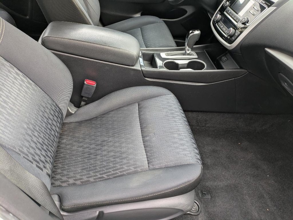 2018 Nissan Altima Image 11