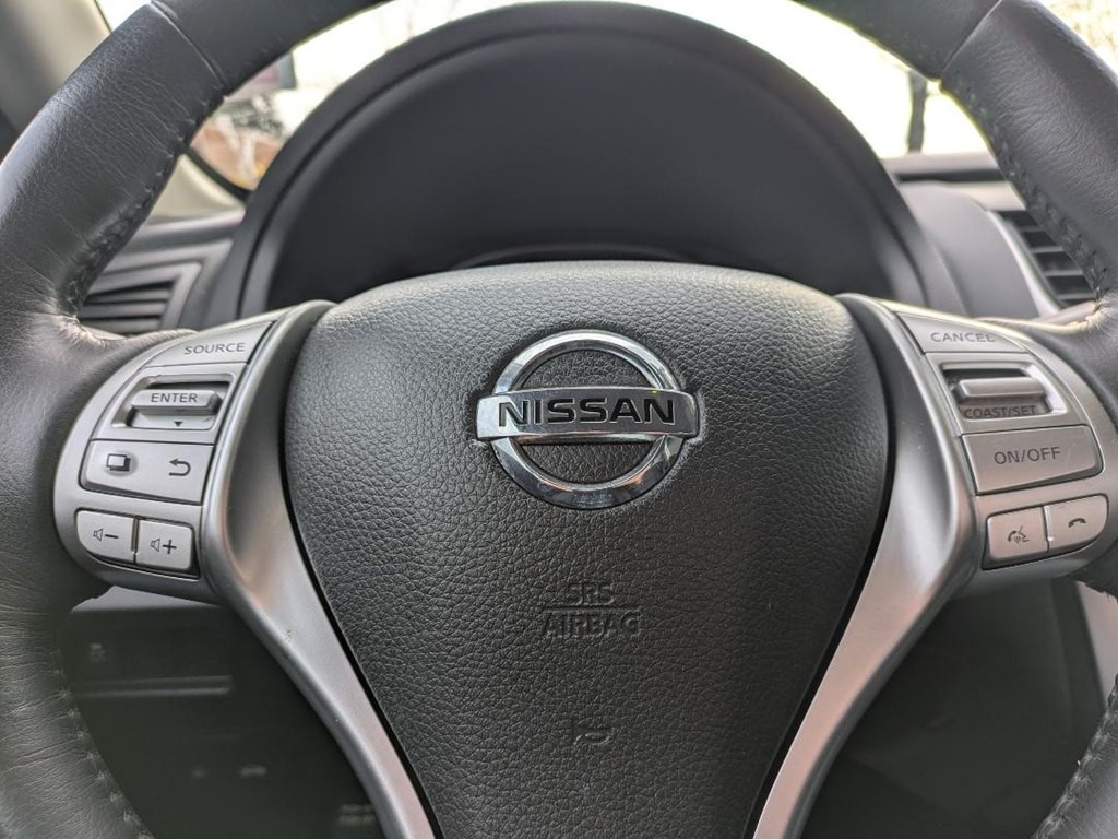 2018 Nissan Altima Image 16