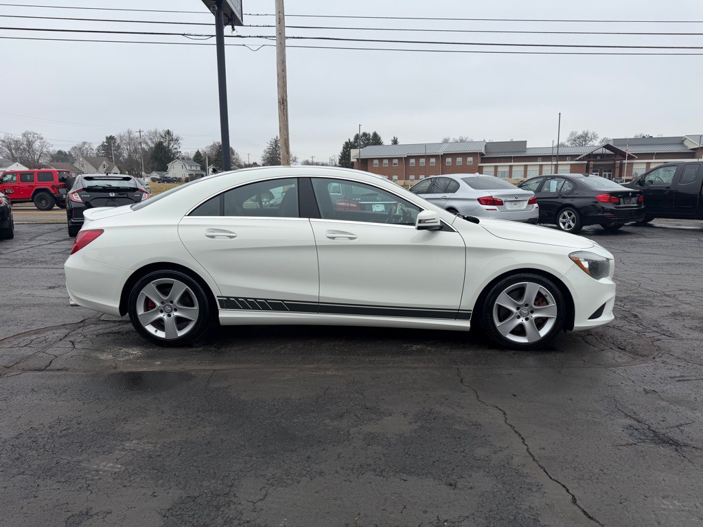 2015 Mercedes-Benz CLA-Class Image 6