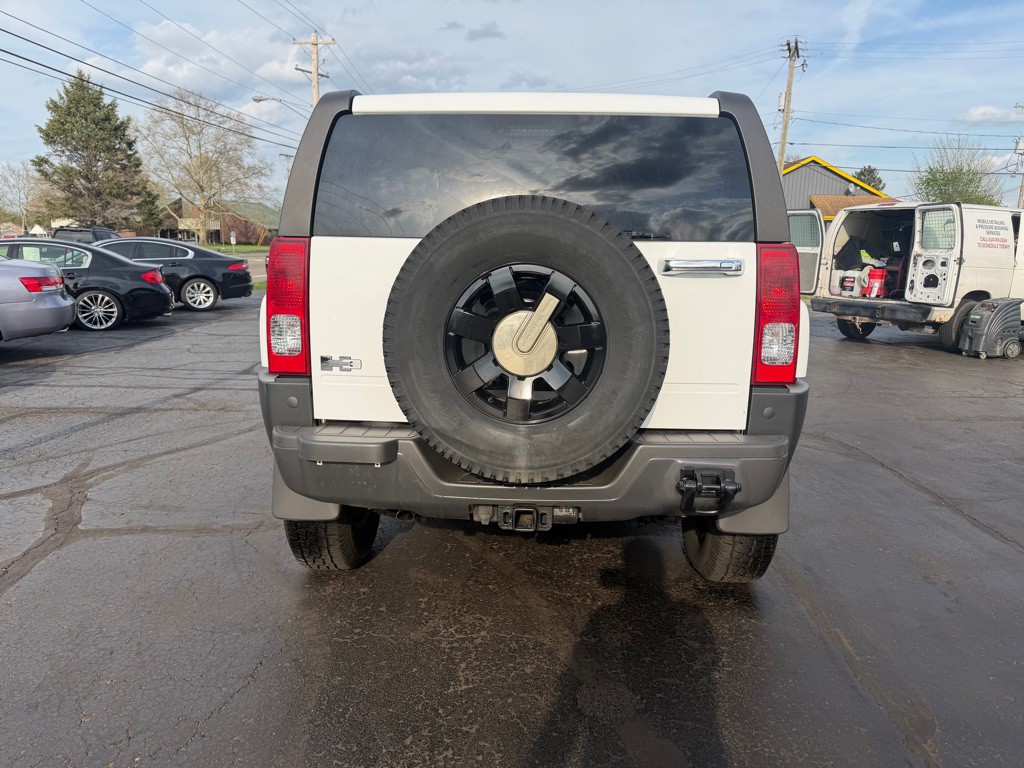 2006 HUMMER H3 Image 9