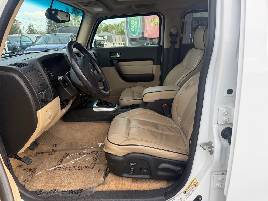 2006 HUMMER H3 Image 13