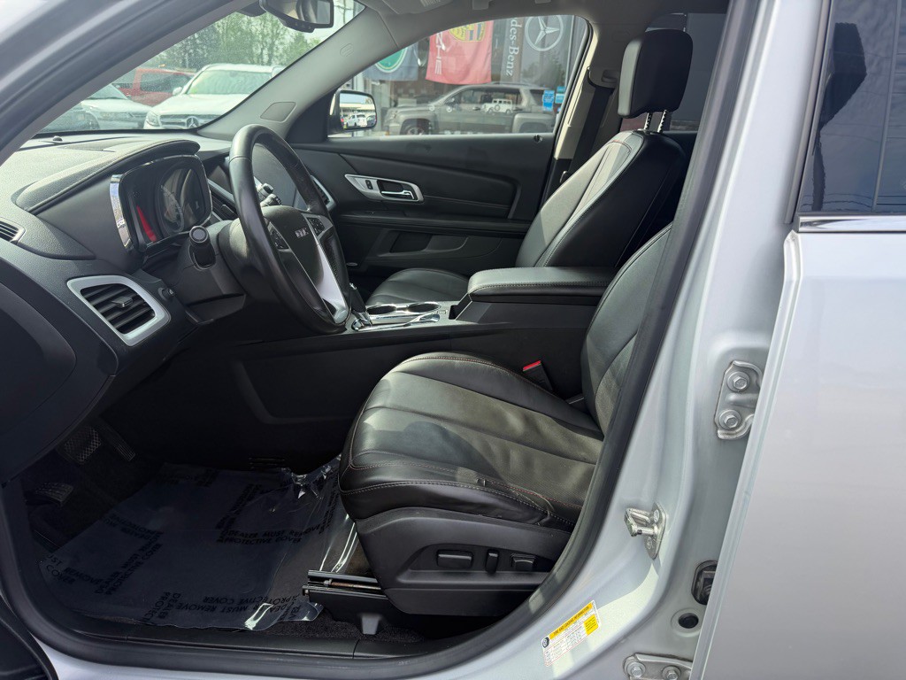 2016 GMC Terrain Image 12