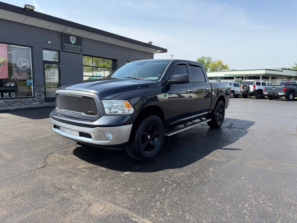 2014 RAM 1500 Image 2