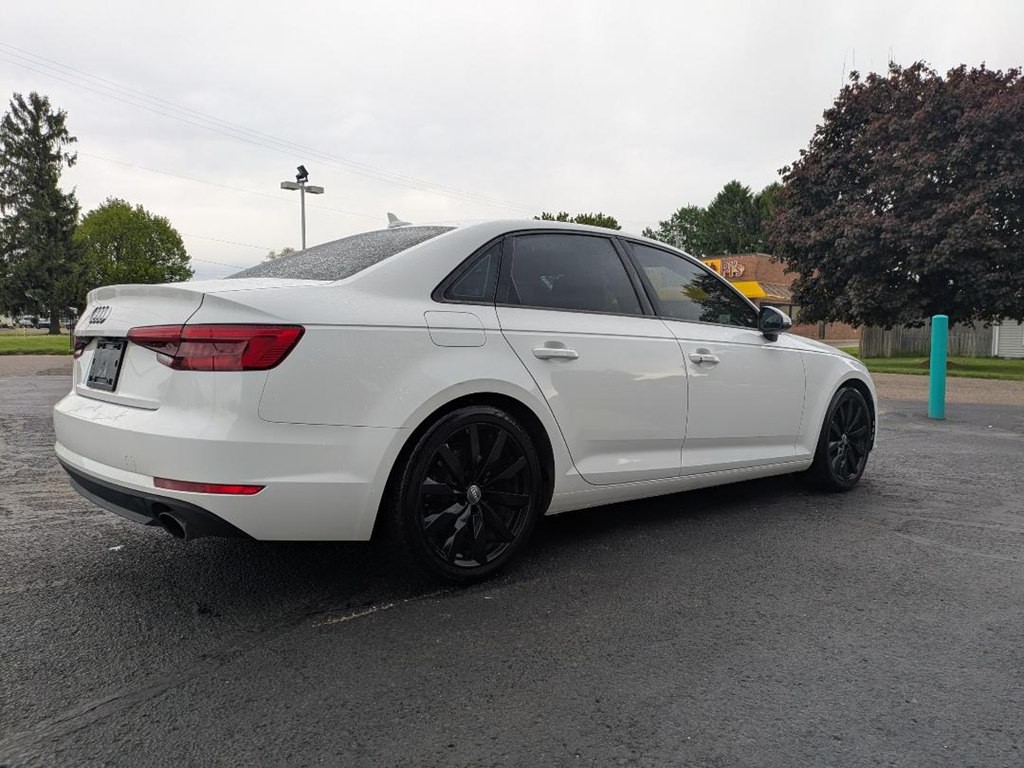 2017 Audi A4 Image 6