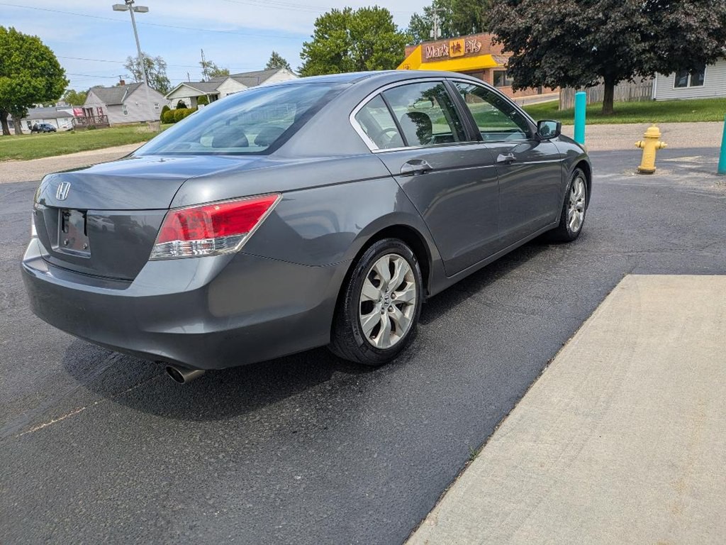 2010 Honda Accord Image 6