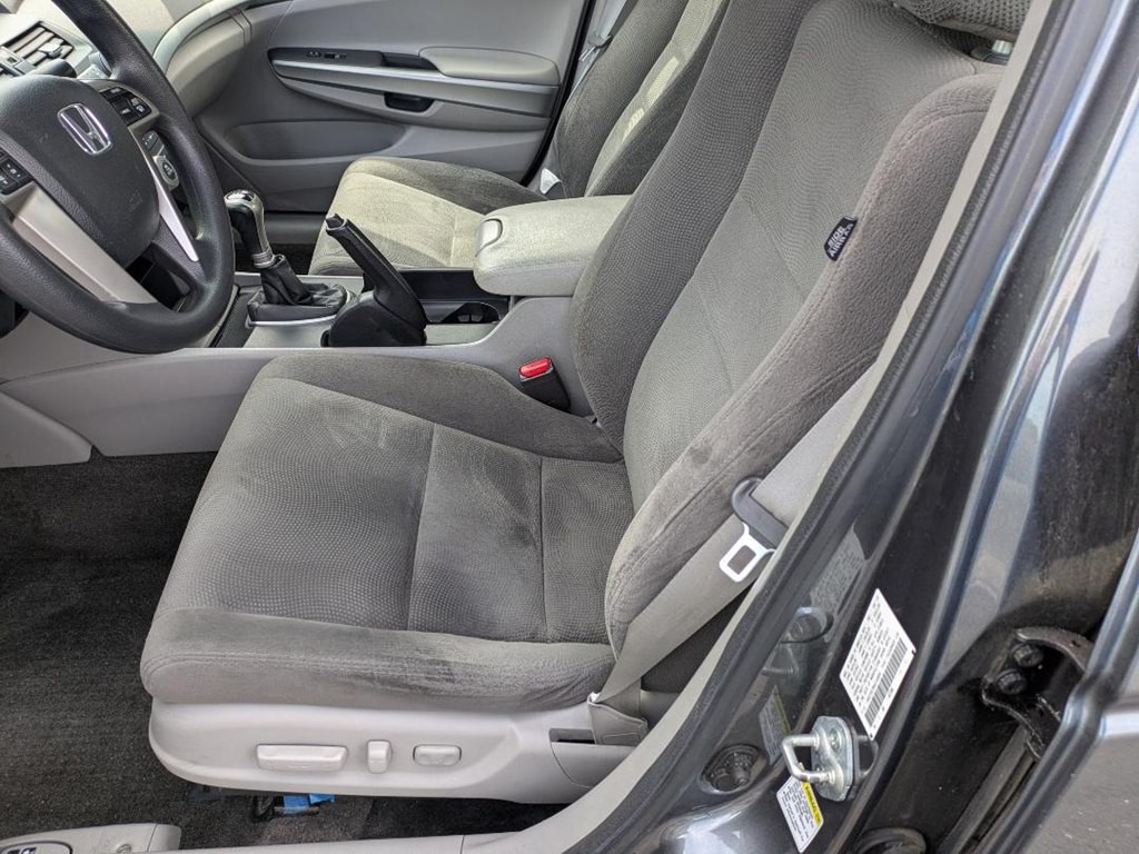 2010 Honda Accord Image 11