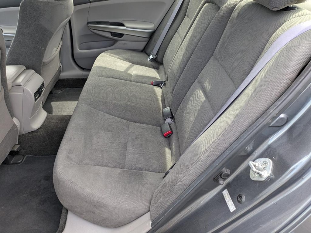 2010 Honda Accord Image 15