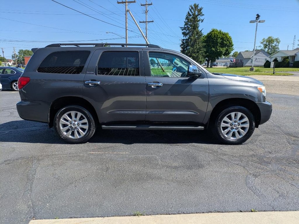 2011 Toyota Sequoia Image 5