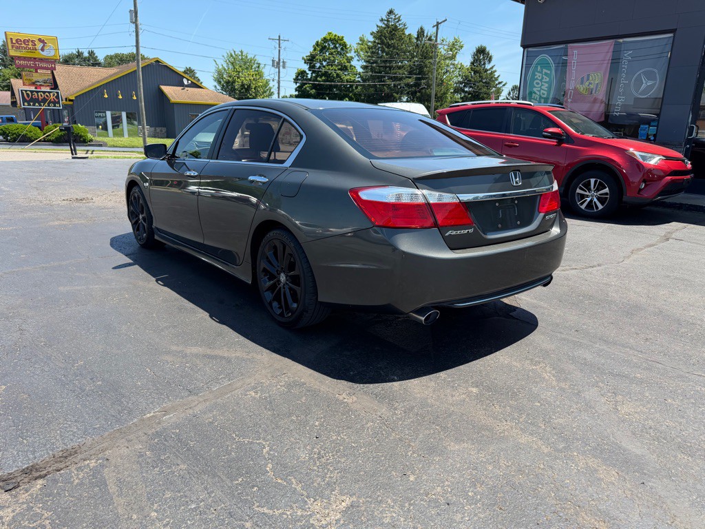 2013 Honda Accord Image 4