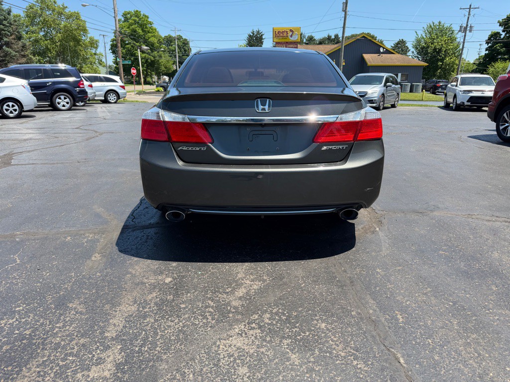2013 Honda Accord Image 9