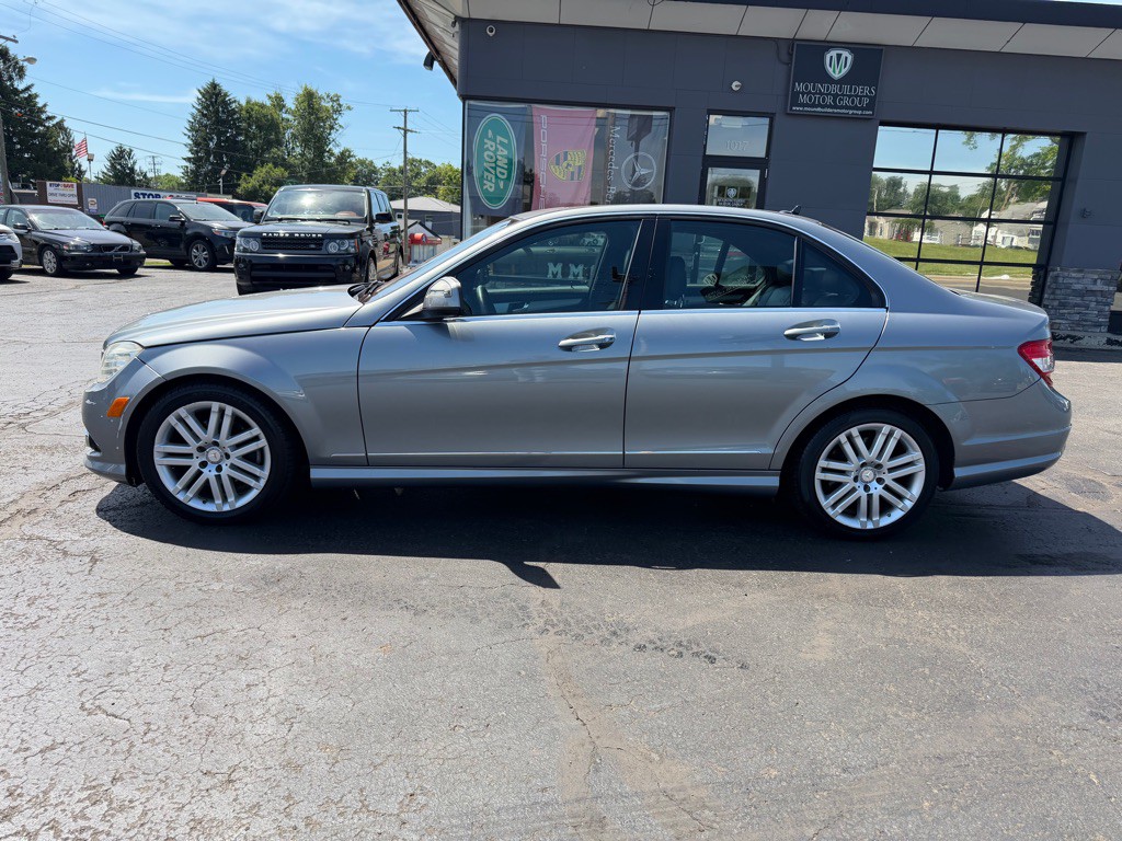 2008 Mercedes-Benz C-Class Image 3