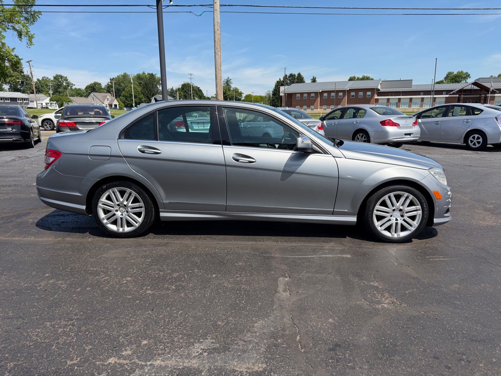 2008 Mercedes-Benz C-Class Image 6