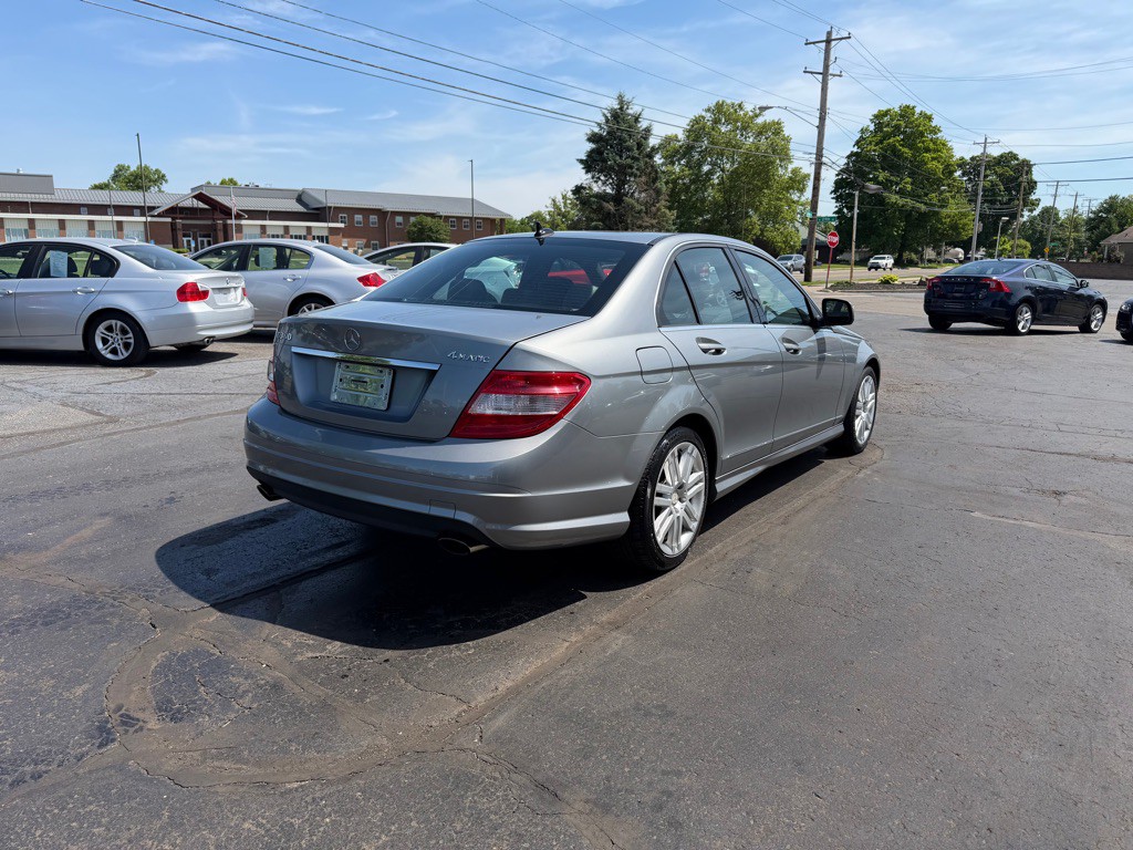 2008 Mercedes-Benz C-Class Image 7