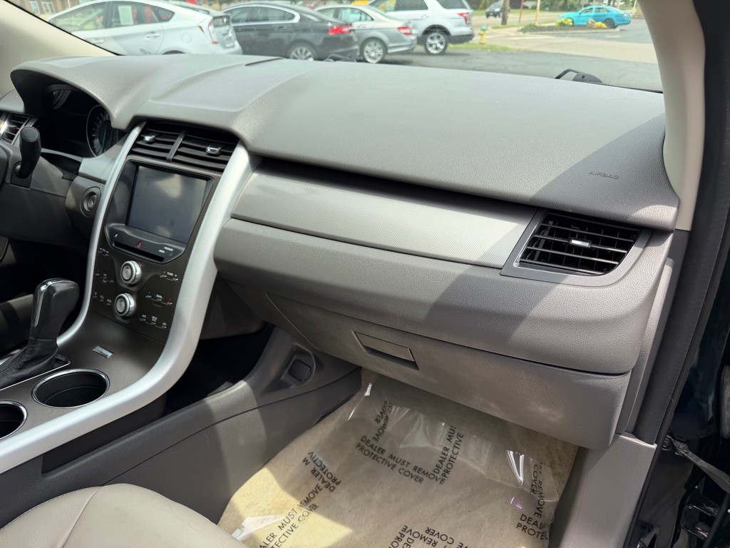 2012 Ford Edge Image 12
