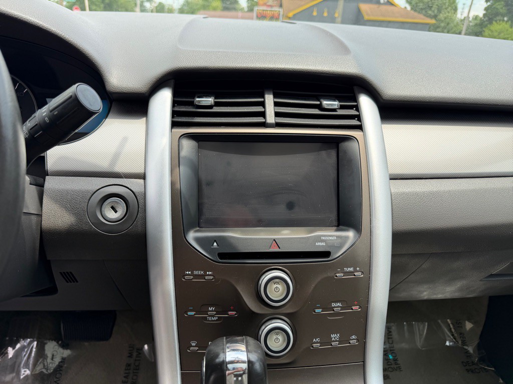 2012 Ford Edge Image 15