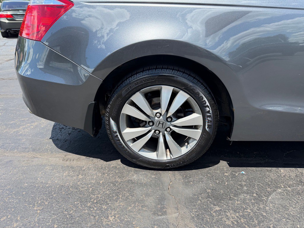 2009 Honda Accord Image 10