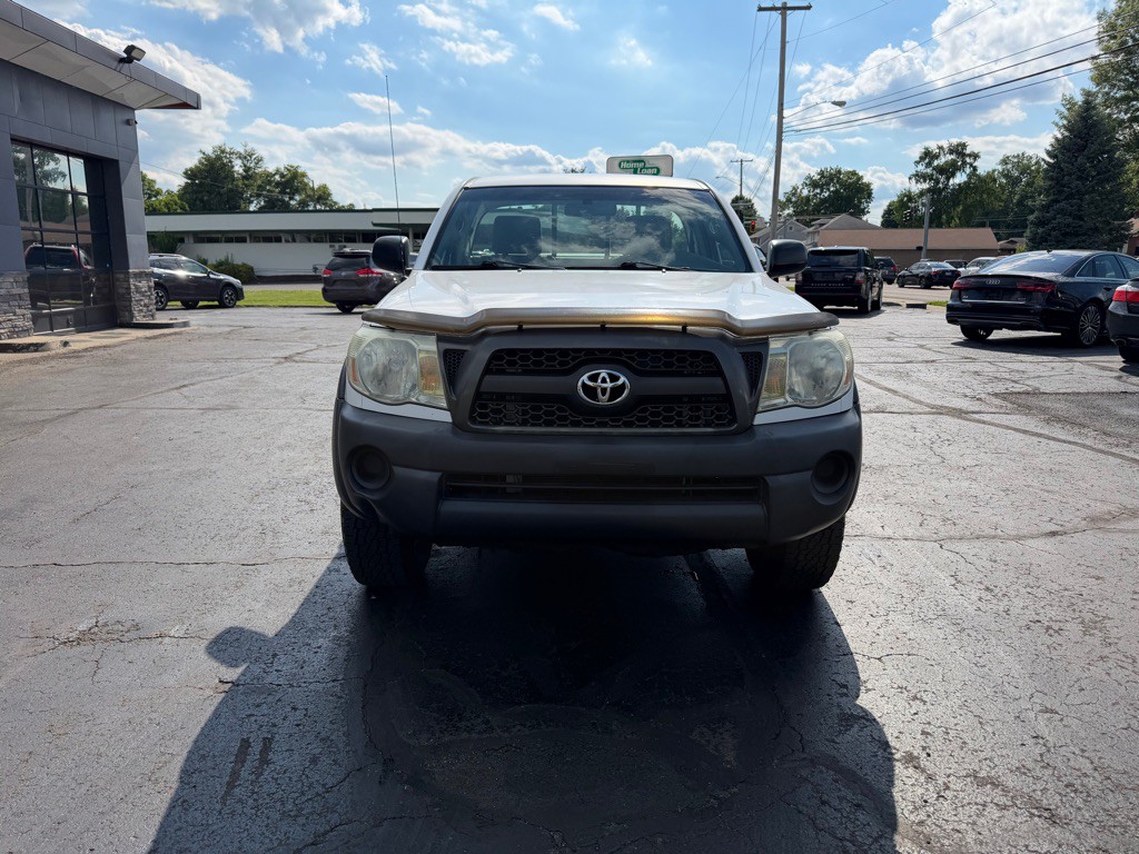 2011 Toyota Tacoma Image 8
