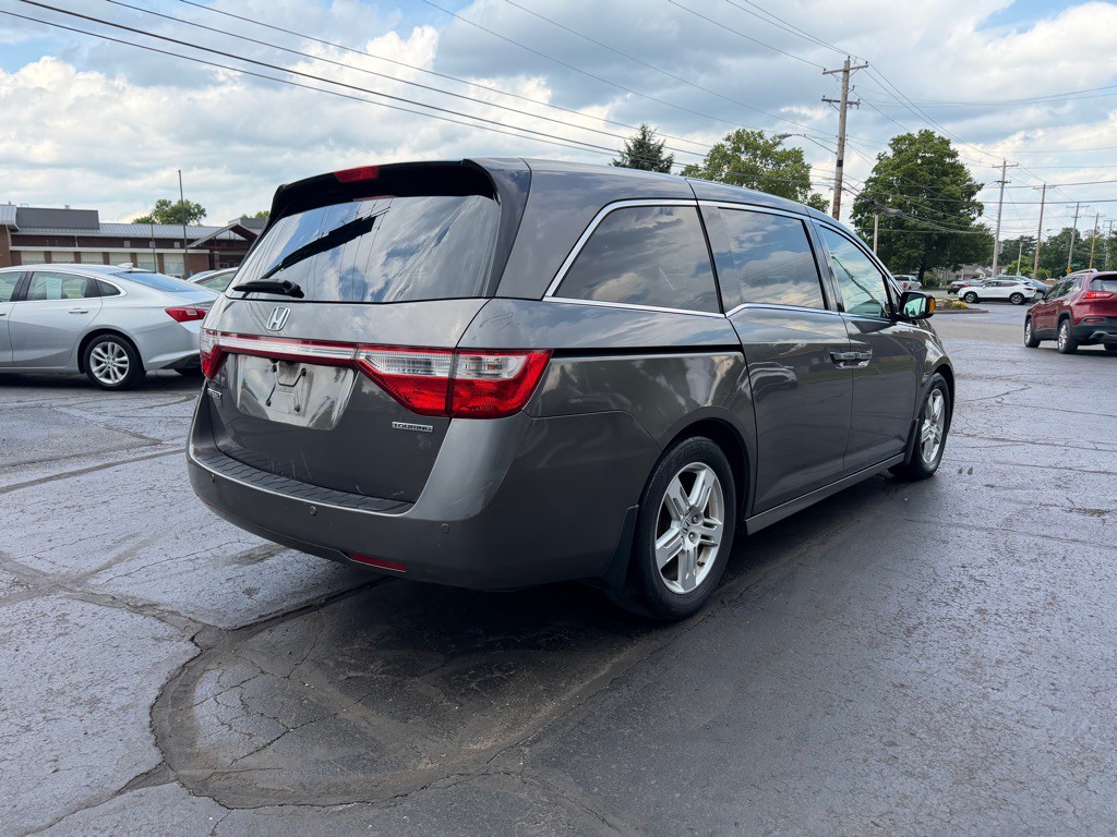 2011 Honda Odyssey Image 7