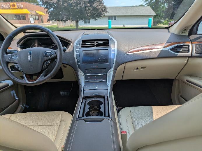 2014 Lincoln MKZ Image 13