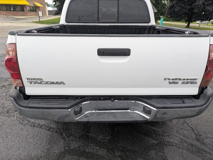 2007 Toyota Tacoma Image 8