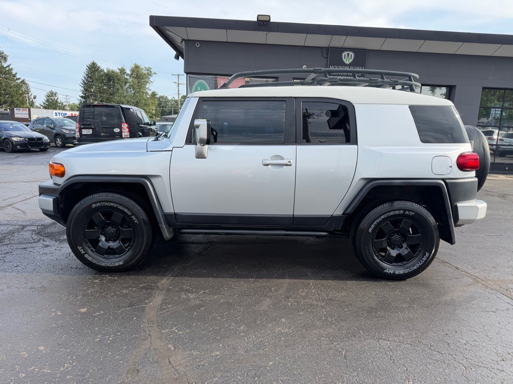 2007 Toyota FJ Cruiser Image 3