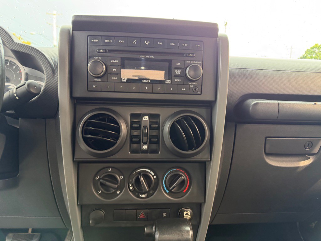 2007 Jeep Wrangler Unlimited Image 15