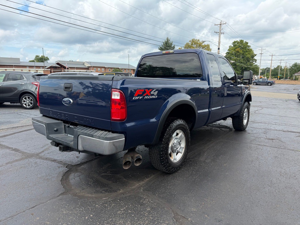 2010 Ford F-250 Image 7