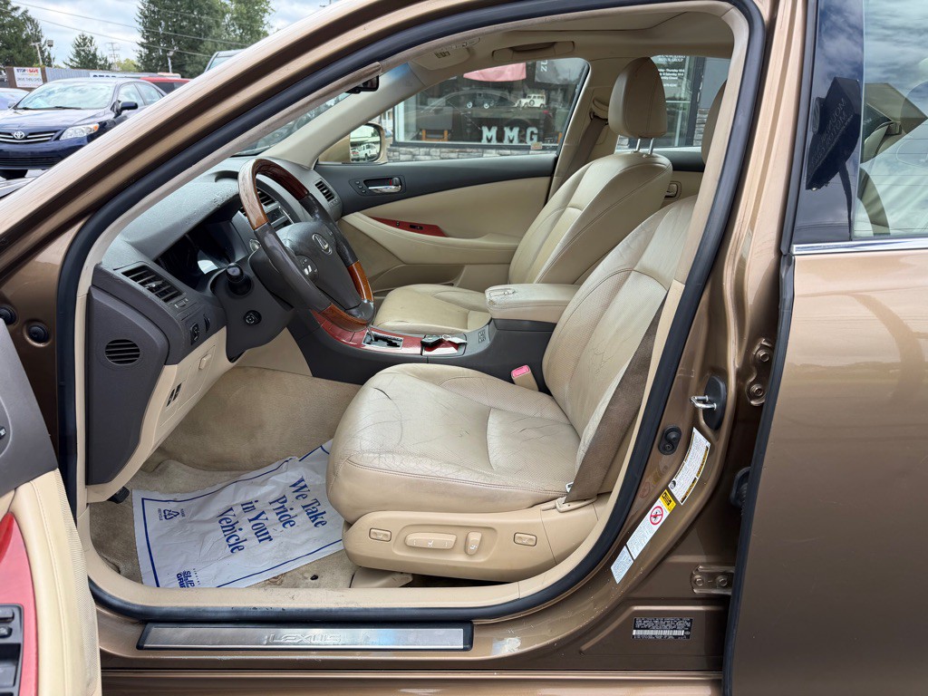 2007 Lexus ES 350 Image 13