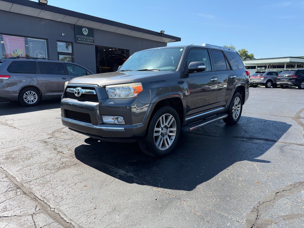 2011 Toyota 4Runner Image 2