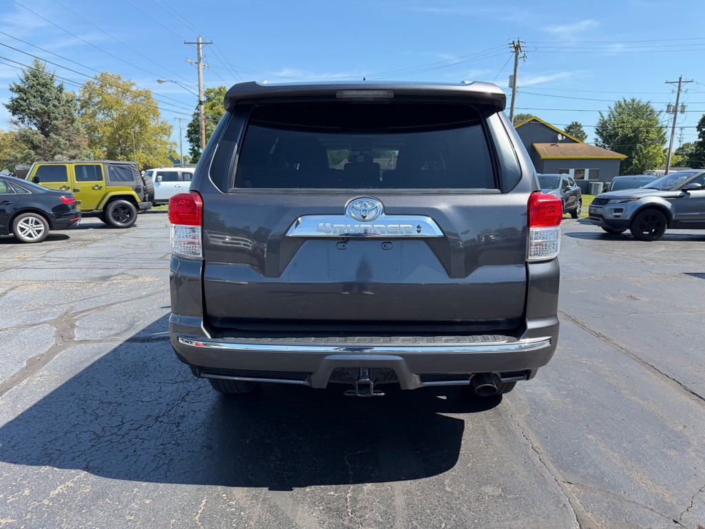 2011 Toyota 4Runner Image 9