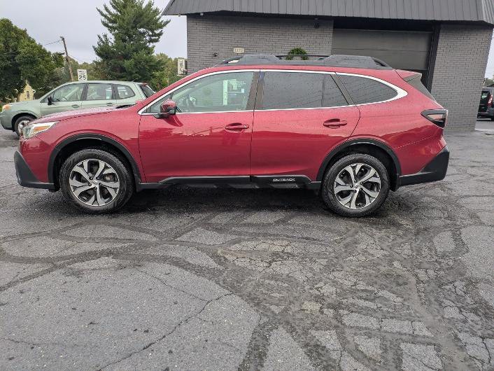 2020 Subaru Outback Image 2