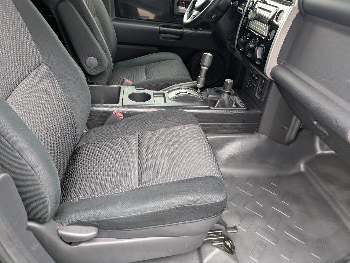 2007 Toyota FJ Cruiser Image 10