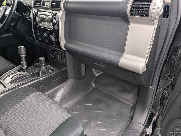 2007 Toyota FJ Cruiser Image 11
