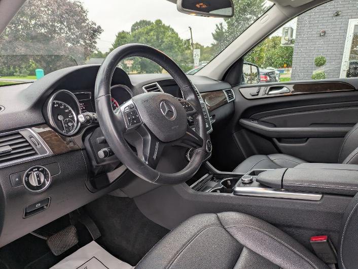 2015 Mercedes-Benz M-Class Image 10