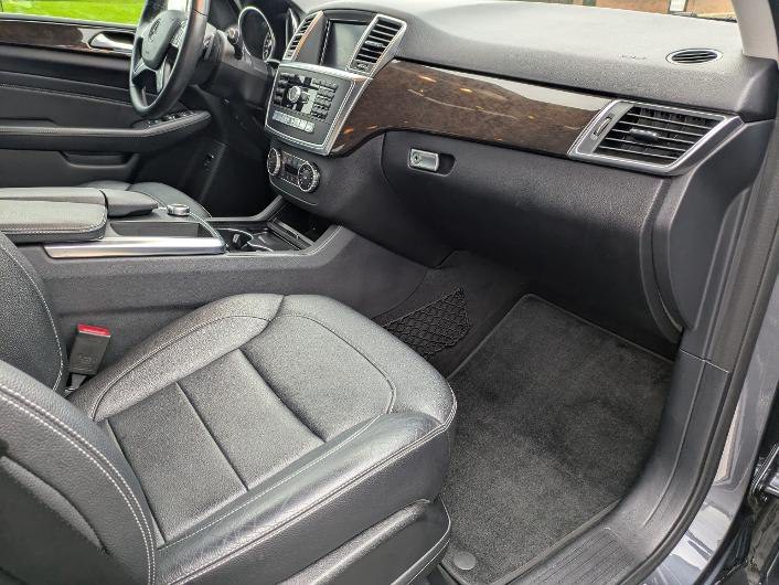 2015 Mercedes-Benz M-Class Image 12